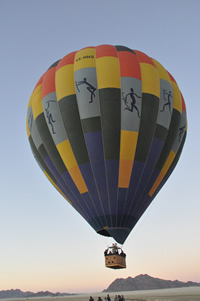Lift off of the balloon.2