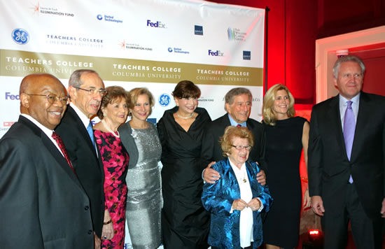 (L-R) Dr. James Comer; former NYS Gov. Mario Cuomo; his wife, former NYS First Lady Matilda Cuomo; Laurie M. Tisch; TC Pres. Susan Fuhrman; TC alumna Dr. Ruth Westheimer; Tony Bennett; his wife, Susan Benedetto; Jeffrey Immelt   